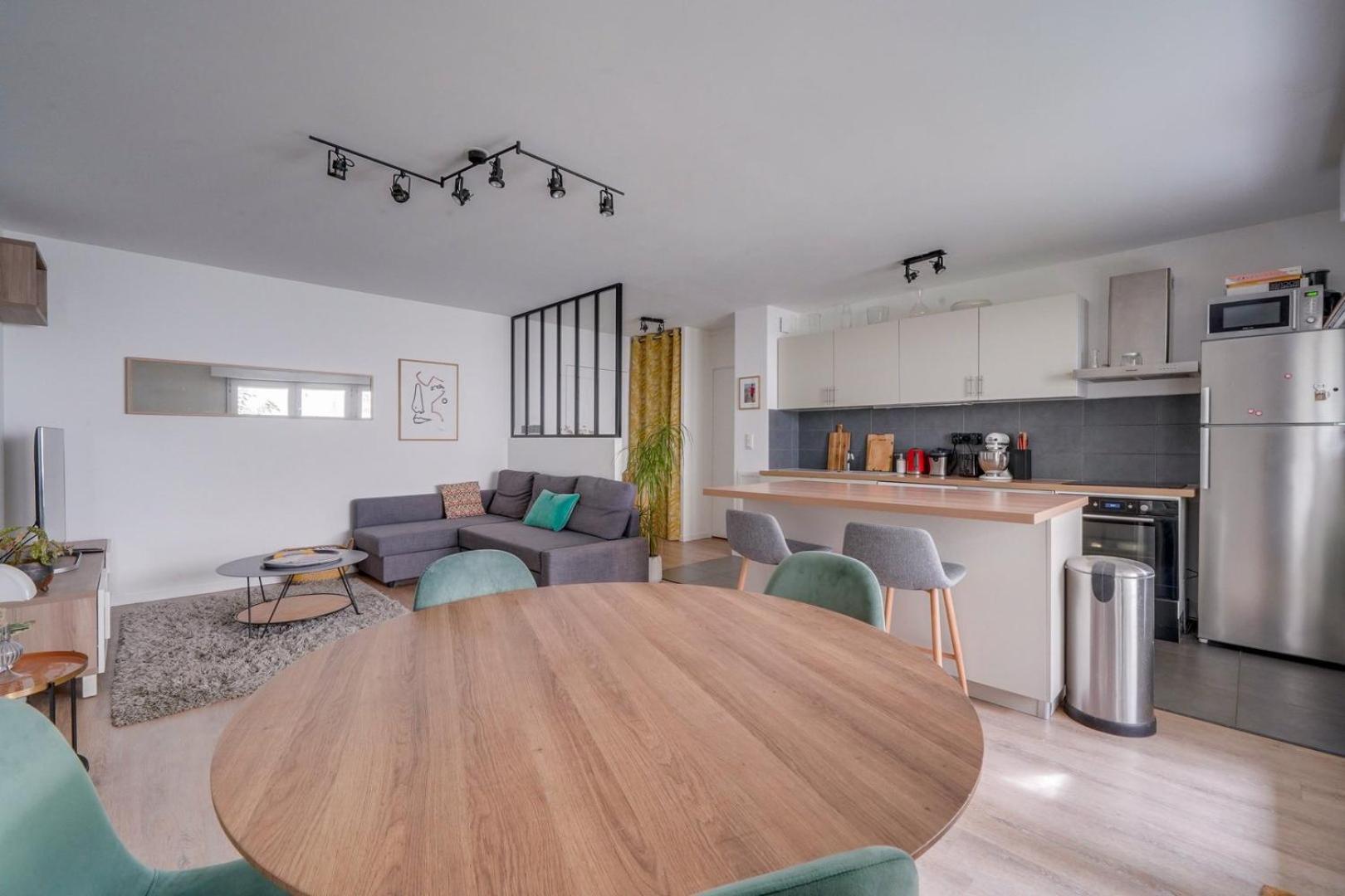 Pleasant Flat In Bordeaux With Terrace And Parking Διαμέρισμα Εξωτερικό φωτογραφία